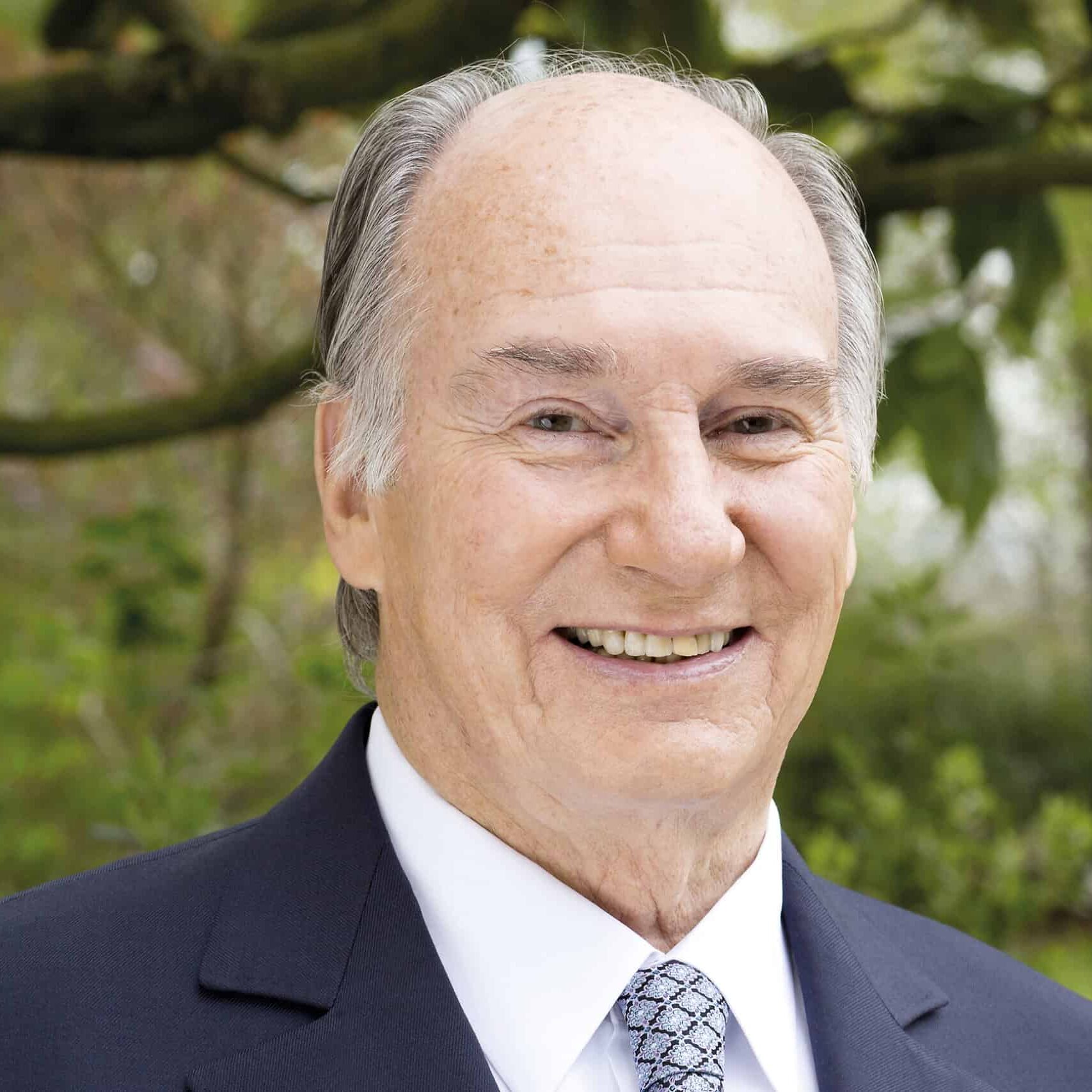 1663862387-hh-portrait-for-the-akdn-scaled