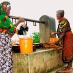 Women in rural Kenya