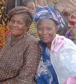 Women in a market in Mopti, Mali