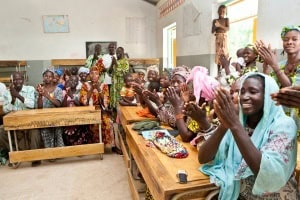 A training class in Mopti, Mali. Since 2008, the Aga Khan Foundation has been implementing the Mopti Coordinated Area Development Programme. Benefiting from the multi-input area development approach, the programme combines interventions in health, education, rural development, financial services and civil society strengthening to improve the quality of life for beneficiaries in the Mopti Region, one of the poorest in the country.